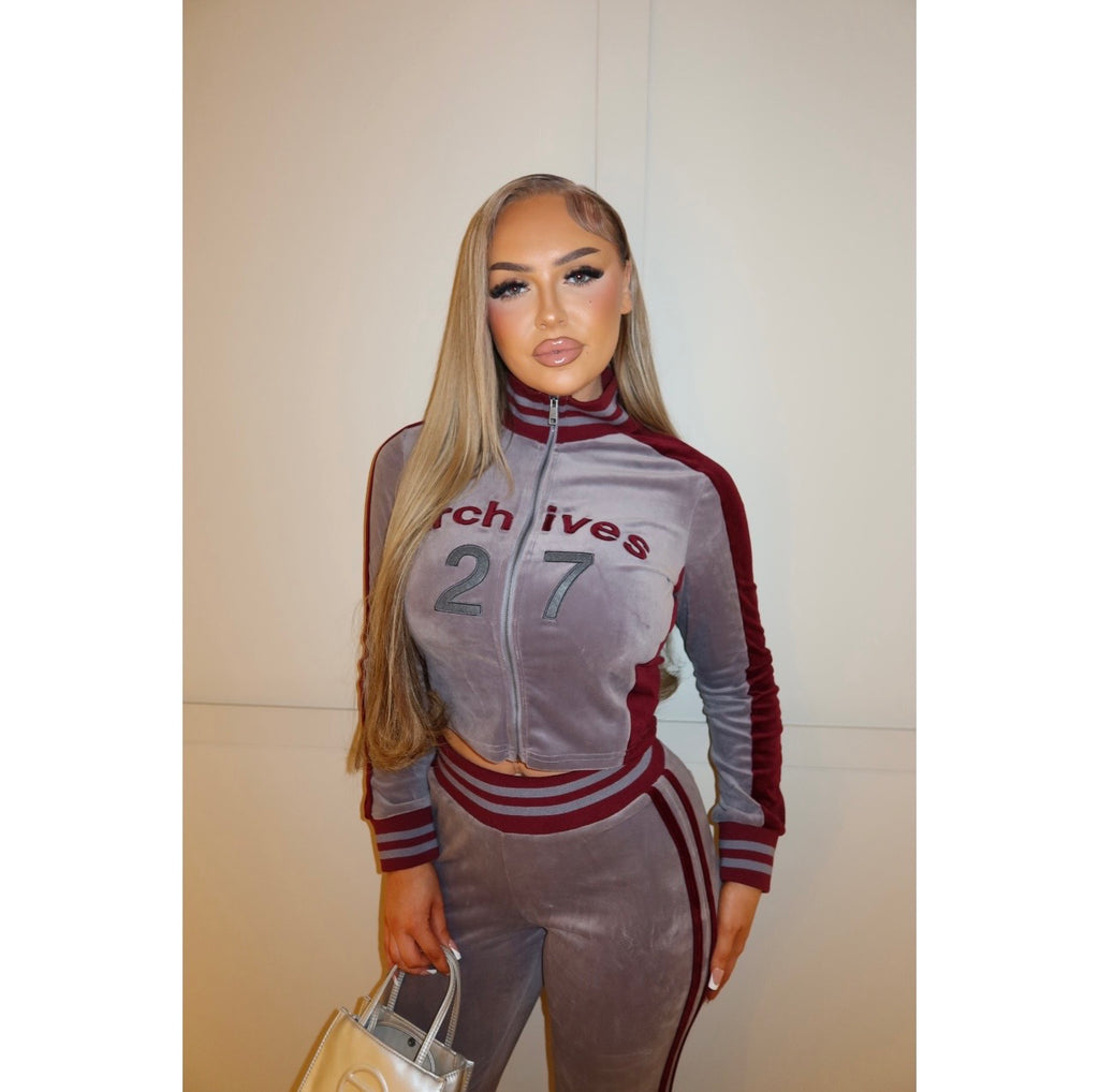 Y2K ARCHIVES VELOUR SET